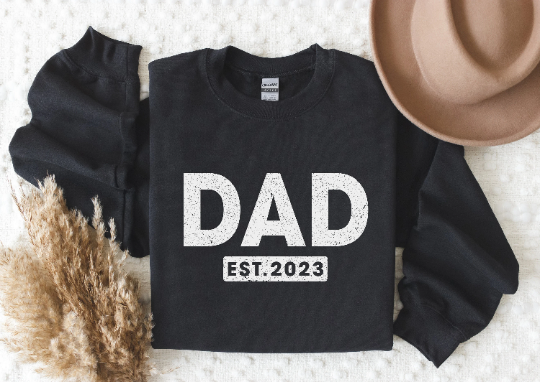 Personalized Fathers Day Dad est Sweatshirt, Gift for Dad, Custom Fathers Day Sweatshirt, Vintage Daddy Sweatshirt
